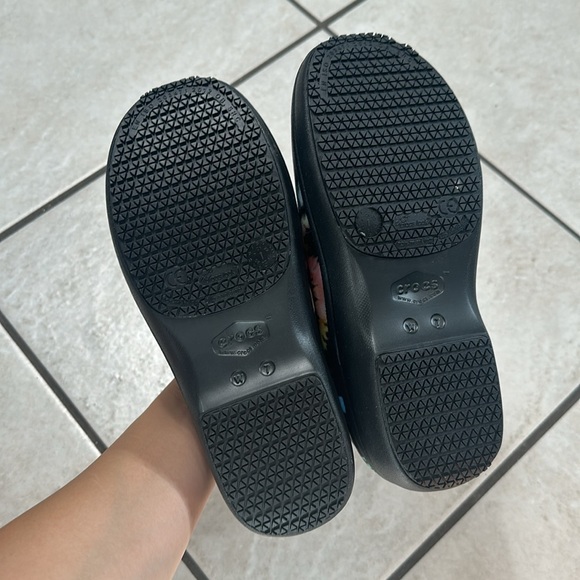 Crocs Neria Pro II Graphic Slip‎ Resistant Clog Black Tie-Dye - Picture 10 of 11